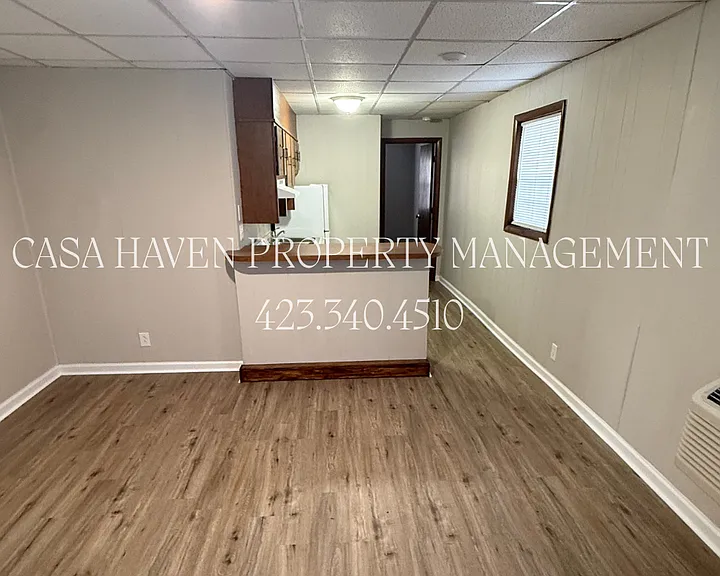 204 E Watauga Ave — Photo 4