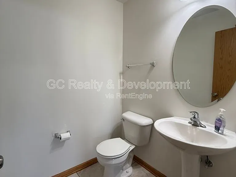 1026 Turin Dr — Photo 8