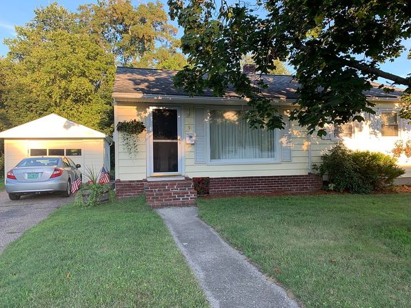 9 Stanton Dr