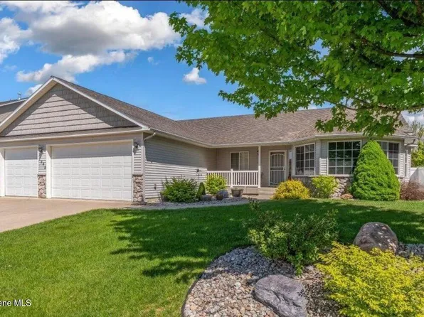 7948 N Carrington Ln, Coeur D Alene, ID 83815