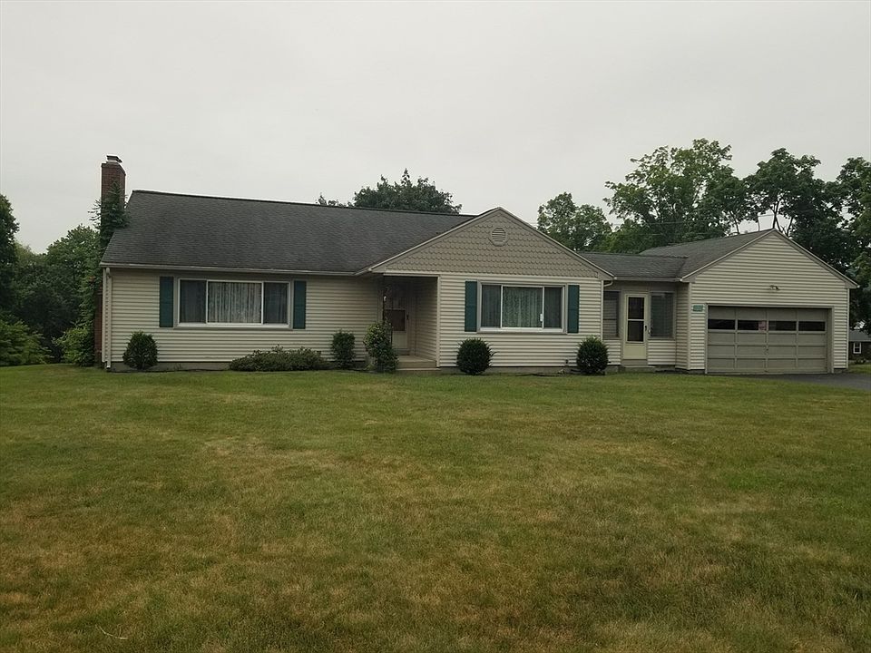 1st image of 320 Palmer Rd