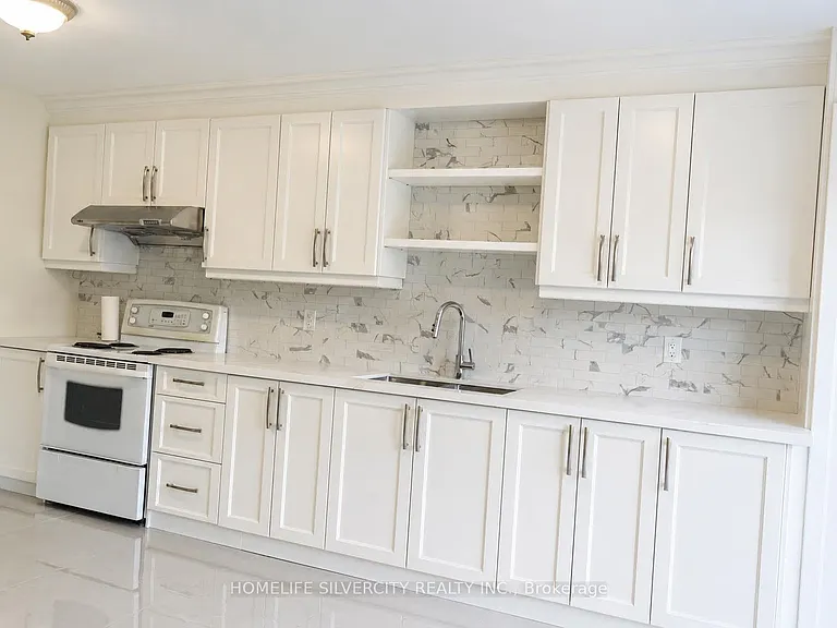 16 Norwood Pl — Photo 9