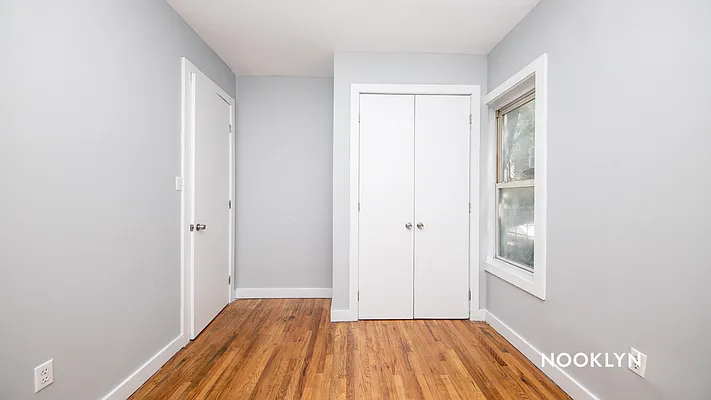 Rented by Nooklyn NYC LLC | media 8