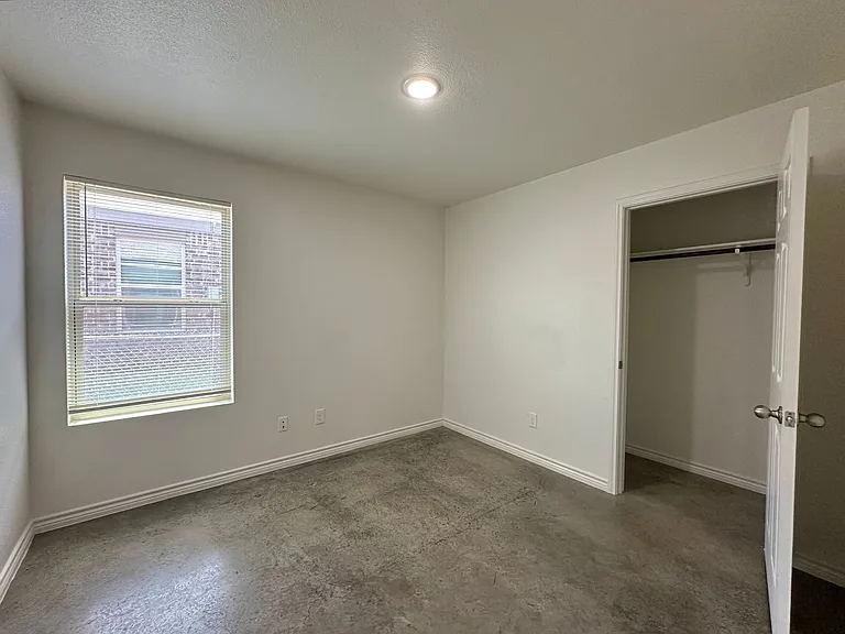 5814 Harriet Tubman Ave — Photo 15