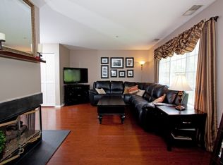 6 Village Dr, Morristown, NJ 07960