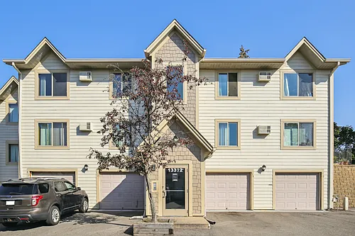 13304 Parkwood Dr #104 Photo 1