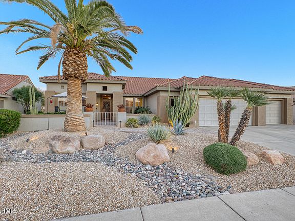 3rd image of 15133 W WATERFORD Drive