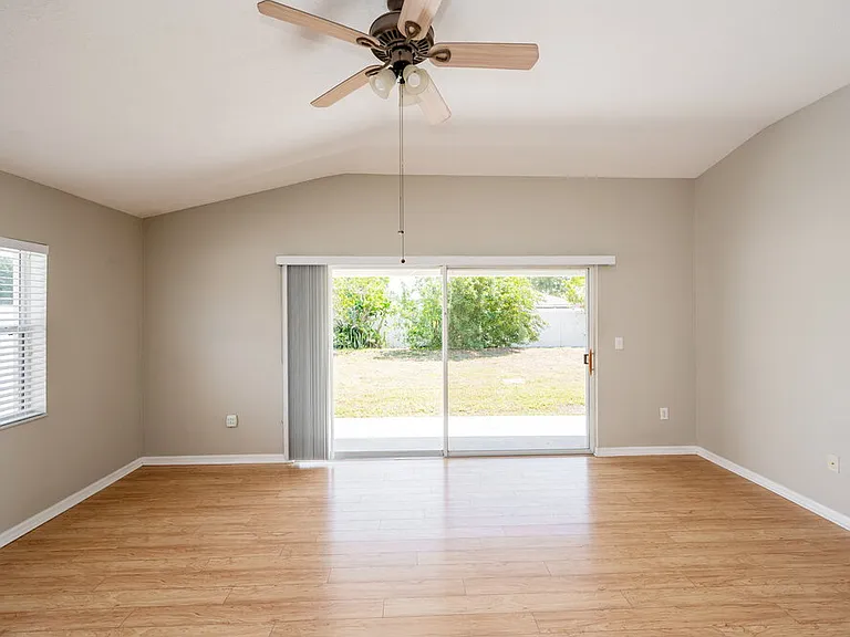 12019 Butler Woods Cir — Photo 6