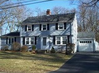 16 Hall Ave, Andover, MA 01810