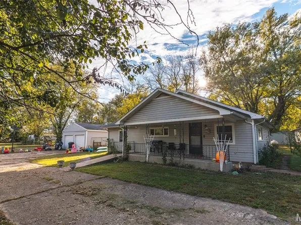 730 W Washington St, Saint James, MO 65559