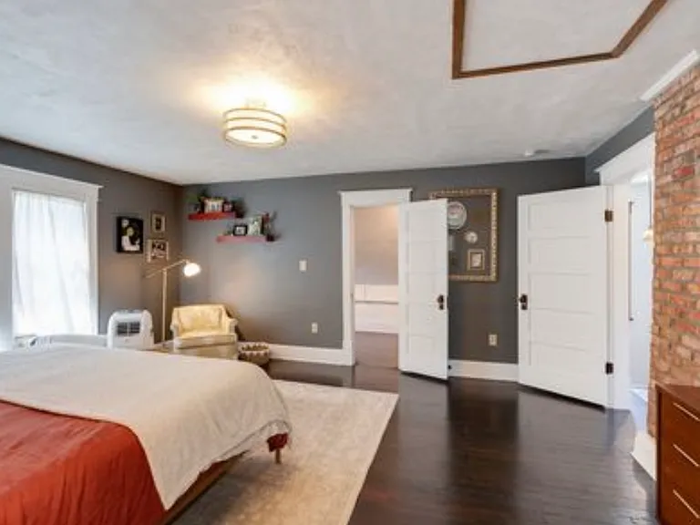 207 S Poland St — Photo 17