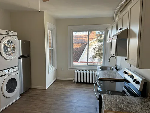 132 Highland Ave Photo 1