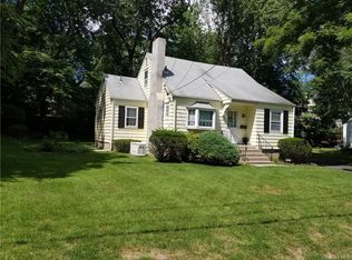 32 Steuben Ave, Tappan, NY 10983