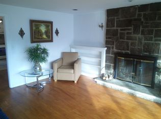 17 N Taylor Ave, Norwalk, CT 06854