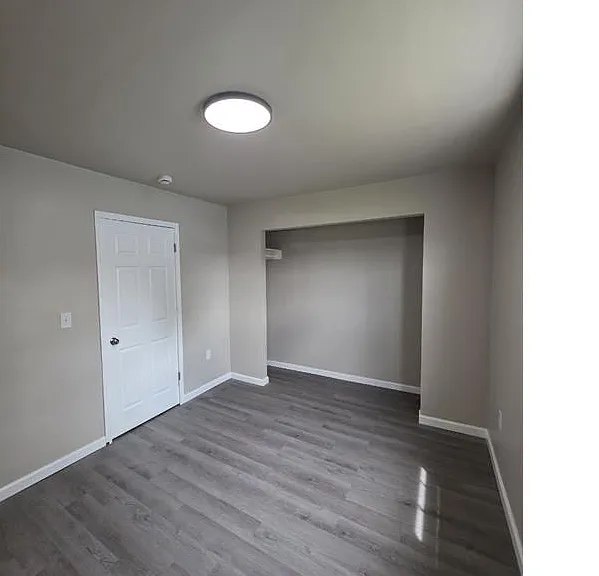 1155 Pinewood Ave — Photo 7