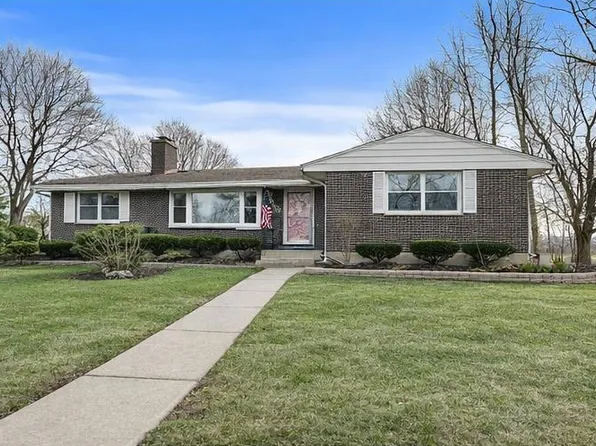 1000 Jackson Ave, Saint Charles, IL 60174