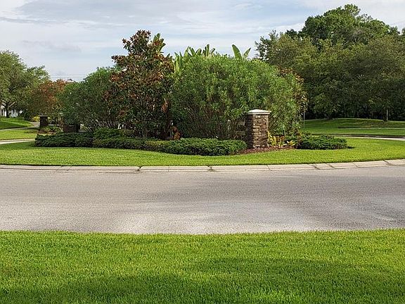 3rd image of 12220 Country White Cir