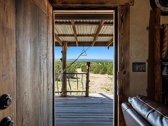 4th image of 4221 Palo Amarillo Rd