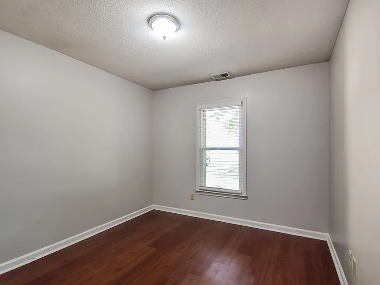 9335 Barrow Dr — Photo 14