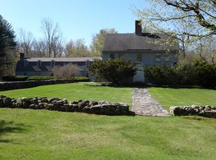 1487 Main Rd, Granville, MA 01034