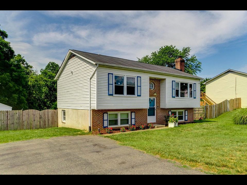 1st image of 1214 Dewberry Dr