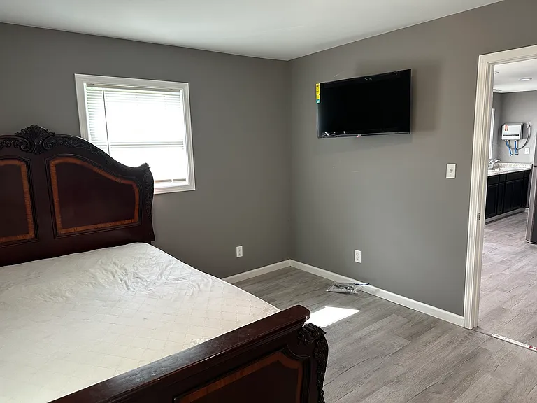 923 Washington St NW #1 — Photo 9