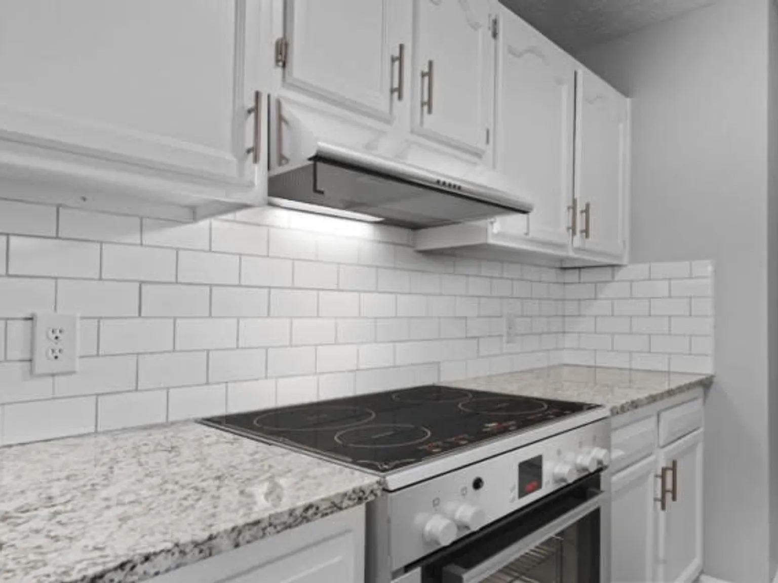 Welcome to Laketree Apartments A Place to Call Home! — Photo 1