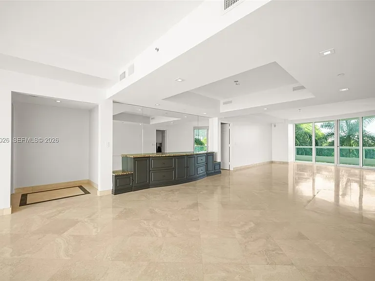 1643 Brickell Ave #702 — Photo 9