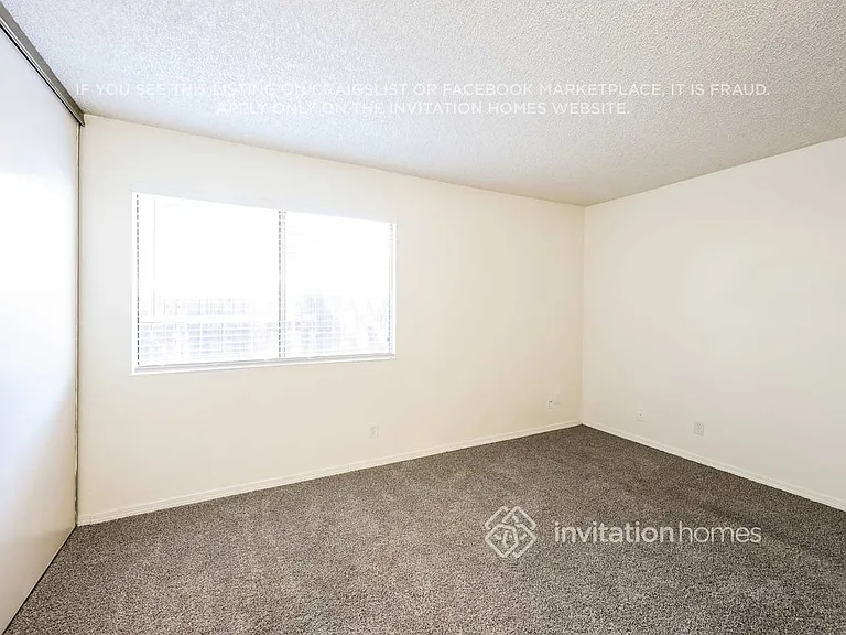 106 Brockton Ct — Photo 11
