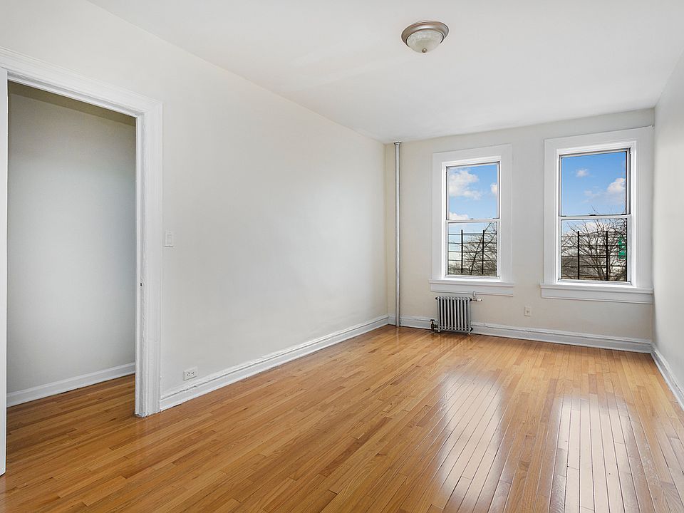 227 Haven Ave New York, NY | Zillow - Apartments for Rent in New York