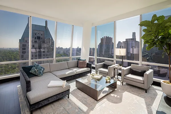 Sold by Extell Marketing Group | media 1