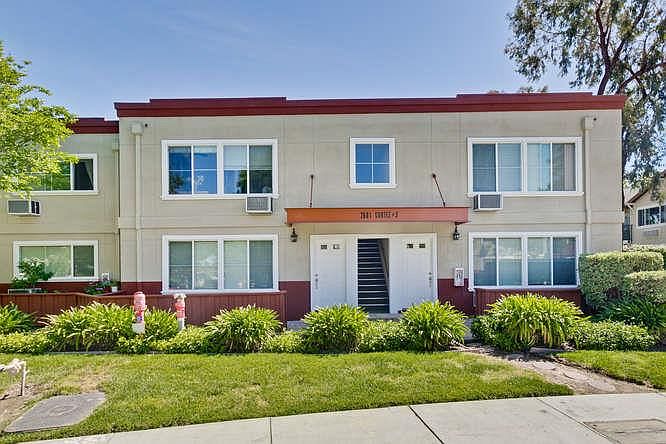 1st image of 2601 Cortez Dr Unit 3209