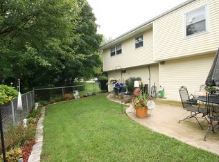 1850 W Harrison Ave, Decatur, IL 62526