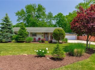 6261 Harrow Ct, Bedford Hts, OH