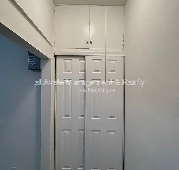 819 Irolo St — Photo 8