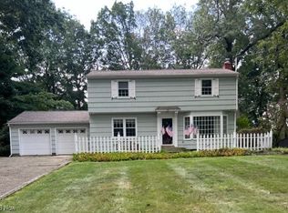 63041 Ridgewood Dr, Cambridge, OH 43725