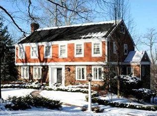 553 Trotwood Ridge Rd, Pittsburgh, PA 15241