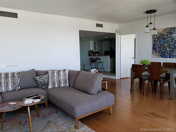 3rd image of 900 Bay Dr APT 721