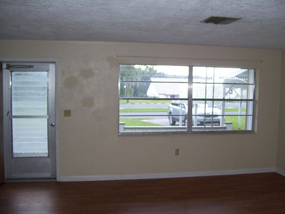 2nd image of 18 S Osceola St