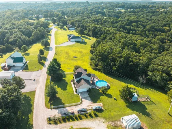 24015 Rich Ln, Waynesville, MO 65583