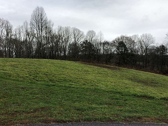 5th image of 31-32 Arden Acres