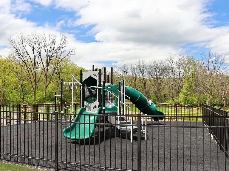 The Willows at Valley Run — Photo 14