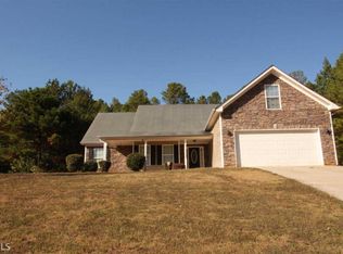 40 Lamar Ln, Covington, GA