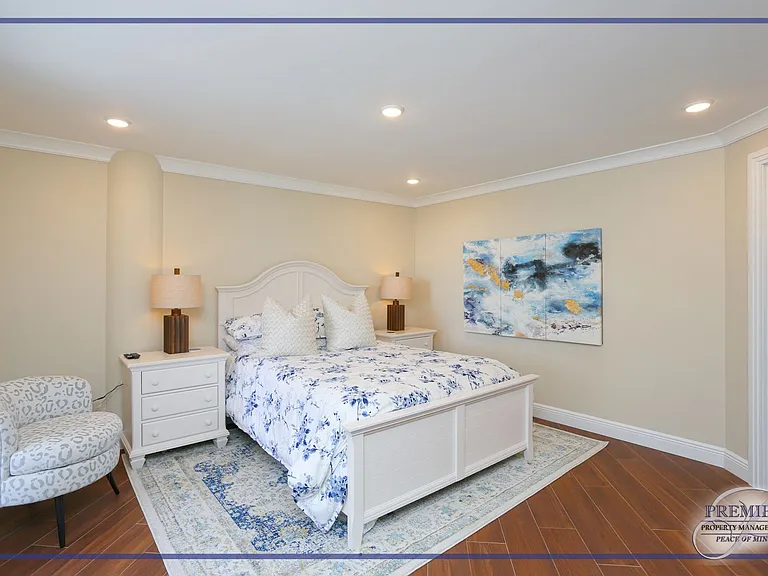 4041 Gulf Shore Blvd N #305 — Photo 10