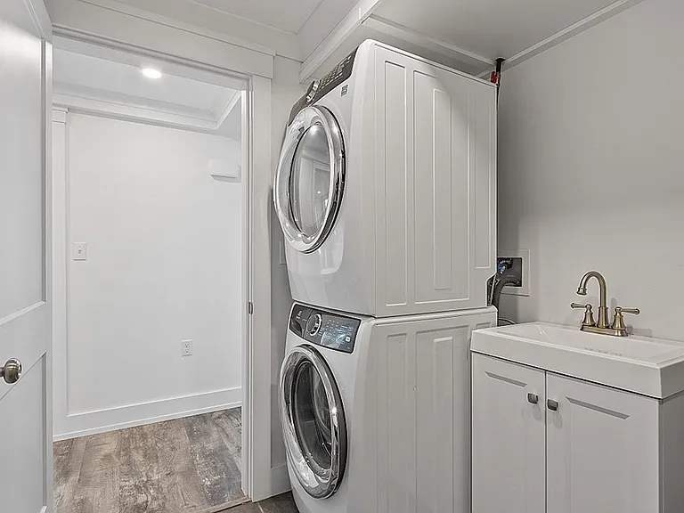 25 Atlantic Ave #2 — Photo 24