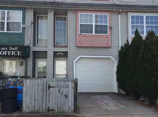 119 Mariners Ln, Staten Island, NY