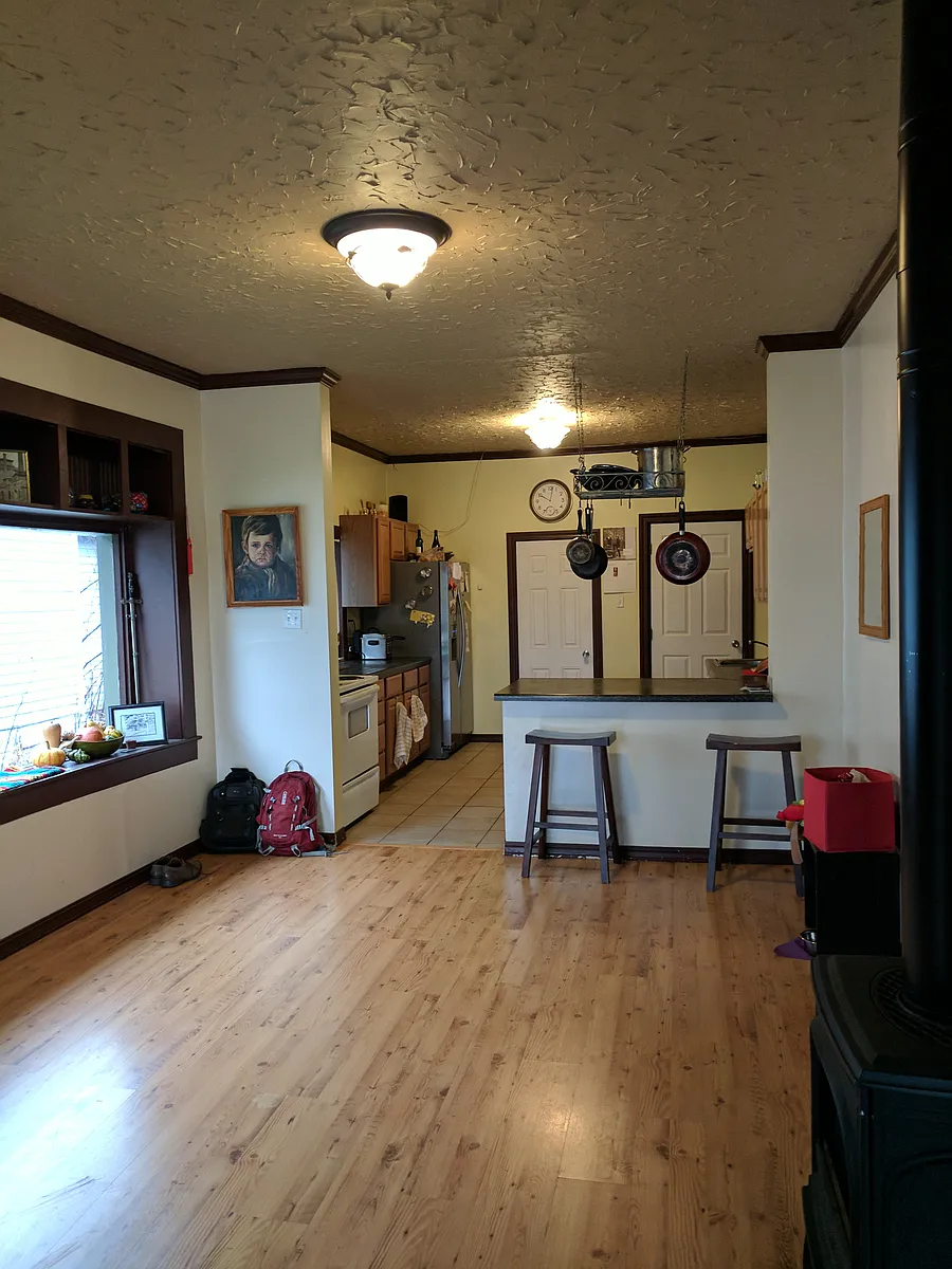 Building Photo - 2317 Iron St