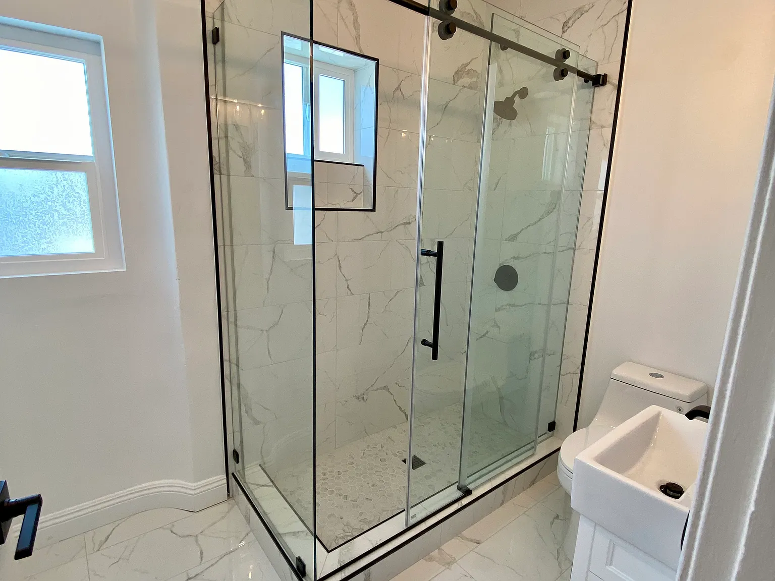 2 bed, 800 sqft, $2,895 — Photo 4