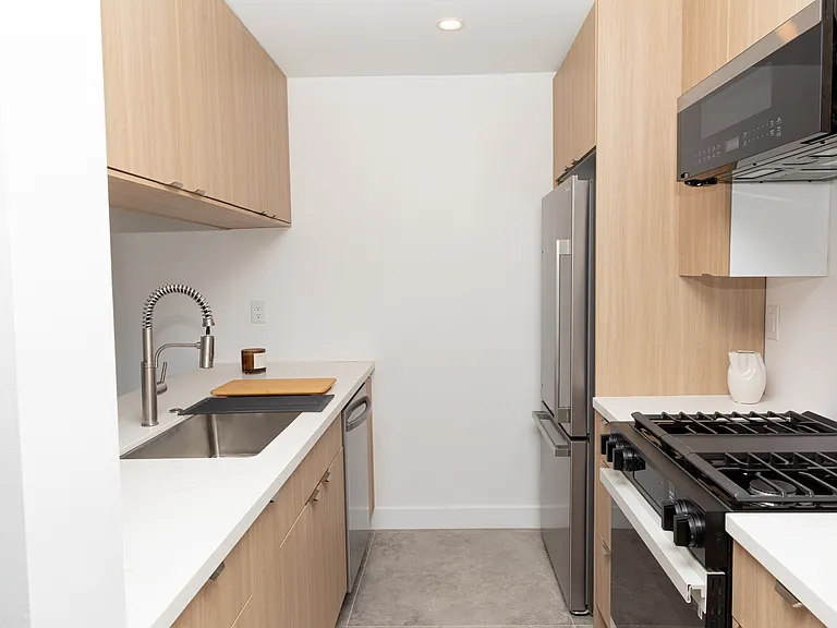 Tennis Court Apartments — Photo 11