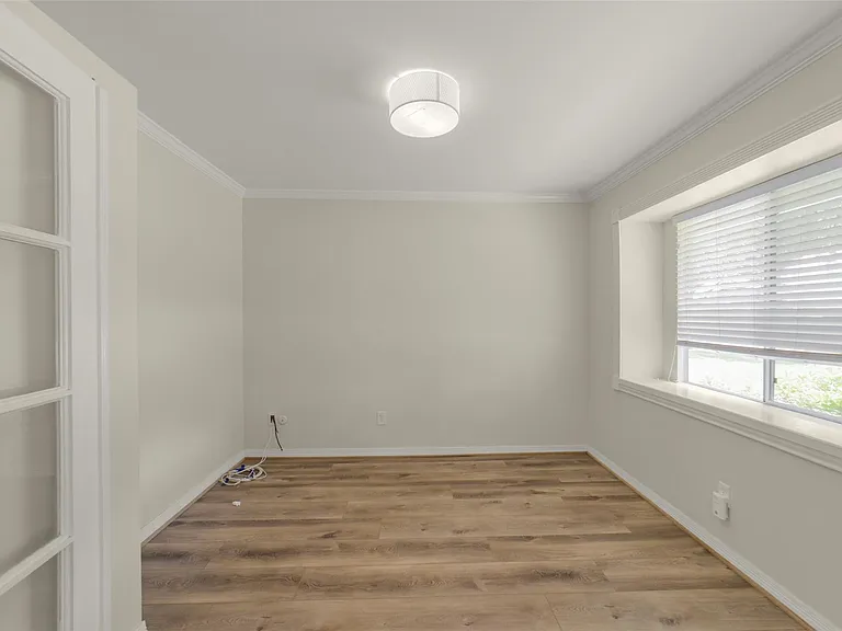 14915 Chadbourne Dr — Photo 6